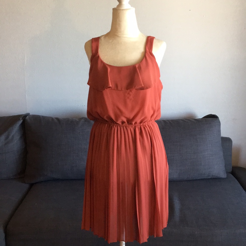 💥Forever 21 Sleeveless Dress